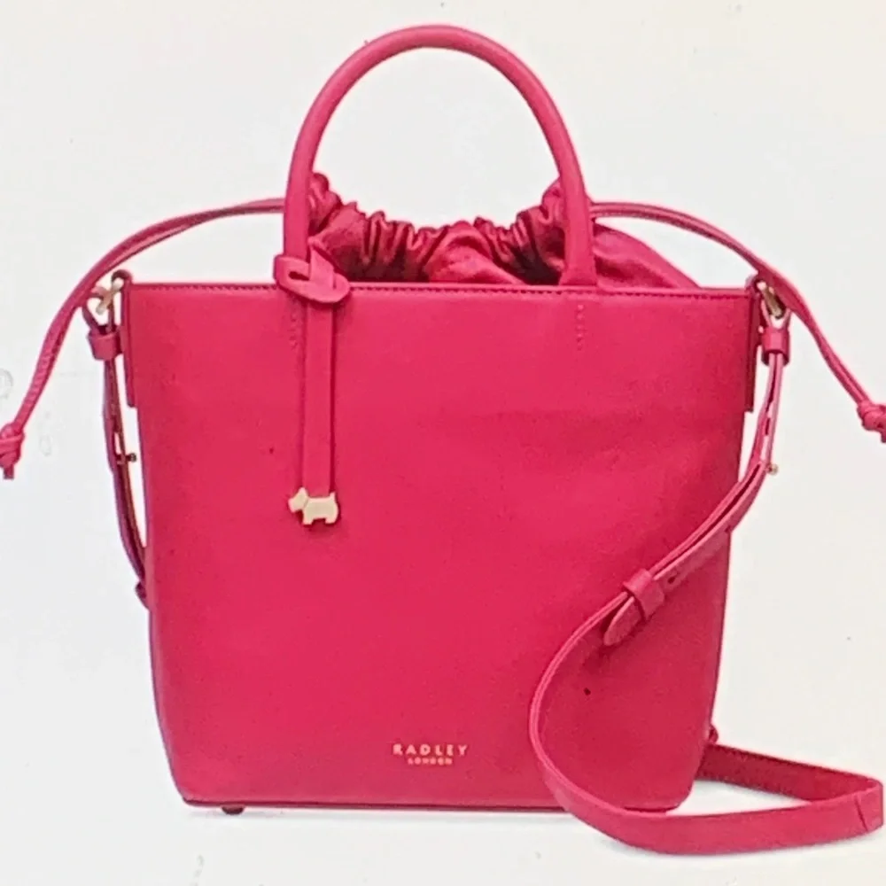✨NWOT! RADLEY LONDON Leather Drawstring Bucket Bag - Picture 1 of 9